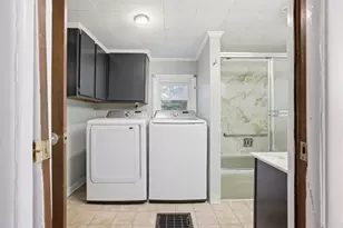 2081 Radnor Ave, Columbus, OH 43224 - Photo 12