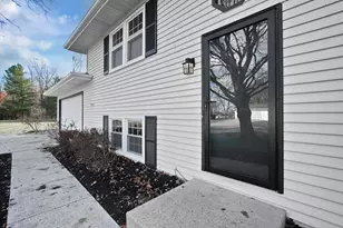 282 River Forest Rd, Pataskala, OH 43062 - Photo 8