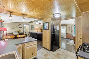 24138 Huffines Rd, Rockbridge, OH 43149 - Photo 16