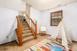 3894 Maidens Larne Dr, Columbus, OH 43221 - Photo 28