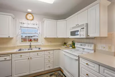 370 Little Creek Drive, Delaware, OH 43015 - Photo 16