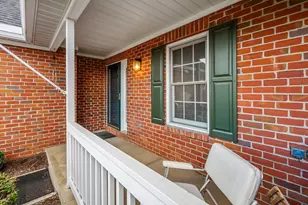 370 Little Creek Dr, Delaware, OH 43015 - Photo 4