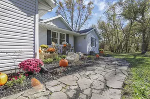 12938 Maysville-Williams Rd, Logan, OH 43138 - Photo 4