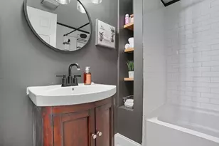 220 N Monroe Ave, Columbus, OH 43203 - Photo 30