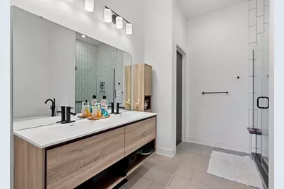236 Neruda Avenue #16, Columbus, OH 43215 - Photo 20