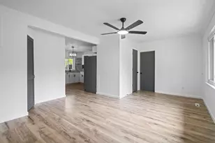 1618 S Hamilton Rd, Columbus, OH 43227 - Photo 6