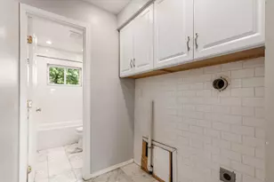 924 Northridge Rd, Columbus, OH 43224 - Photo 14