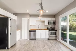 924 Northridge Rd, Columbus, OH 43224 - Photo 10