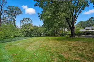 4115 Woodbridge Rd, Columbus, OH 43220 - Photo 4