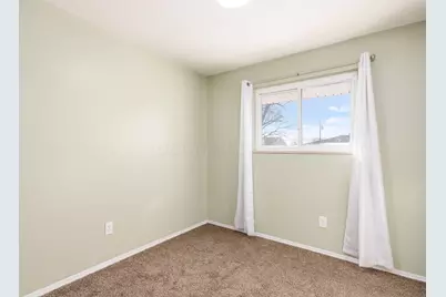 884 Bruckner Road, Columbus, OH 43207 - Photo 18