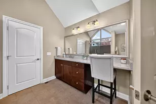 302 Zander Ln, Columbus, OH 43230 - Photo 38