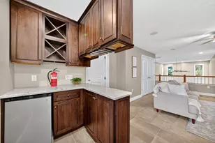 302 Zander Ln, Columbus, OH 43230 - Photo 34