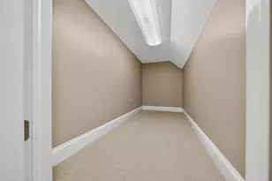 302 Zander Ln, Columbus, OH 43230 - Photo 34