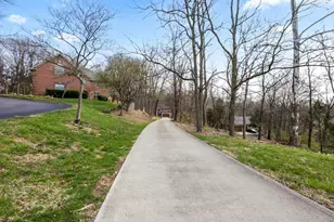 256 Pinehurst Dr, Granville, OH 43023 - Photo 72