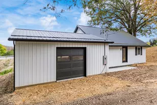 7115 E Pike, Zanesville, OH 43701 - Photo 26