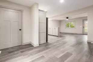 7115 E Pike, Zanesville, OH 43701 - Photo 10