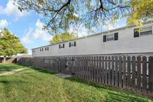 2292 Laurelwood Dr, Columbus, OH 43229 - Photo 32