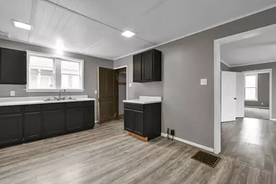 167 Essex Street, Newark, OH 43055 - Photo 2