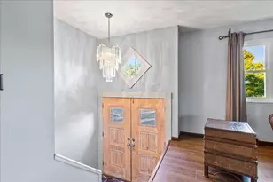 612 Hillcrest Dr, Bellefontaine, OH 43311 - Photo 6