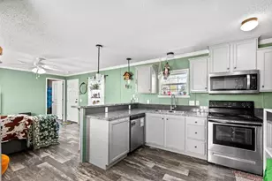 783 Ronnie Ln, Columbus, OH 43223 - Photo 12