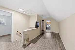 1033 E 22nd Ave, Columbus, OH 43211 - Photo 16