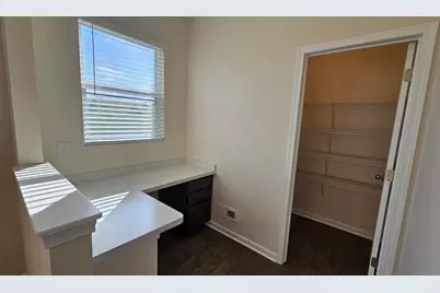 327 Cardinal Point Drive, Delaware, OH 43015 - Photo 12