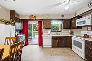 1485 Demorest Rd, Columbus, OH 43228 - Photo 10