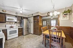 1485 Demorest Rd, Columbus, OH 43228 - Photo 12