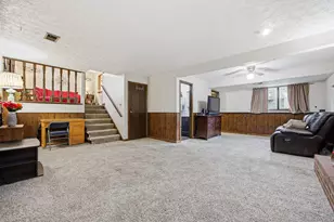 1485 Demorest Rd, Columbus, OH 43228 - Photo 18