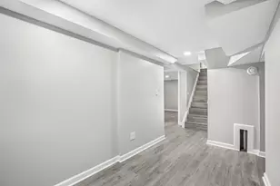 2453 McGuffey Rd, Columbus, OH 43211 - Photo 34