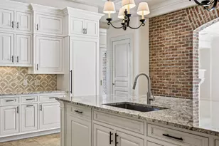 7975 Wills Run Ln, Blacklick, OH 43004 - Photo 16