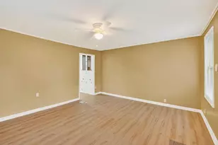 2166 Lexington Ave, Columbus, OH 43211 - Photo 22
