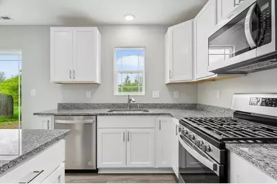 912 Eastern Avenue, Bellefontaine, OH 43311 - Photo 4