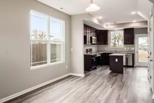 798 S Yearling Rd, Columbus, OH 43213 - Photo 16