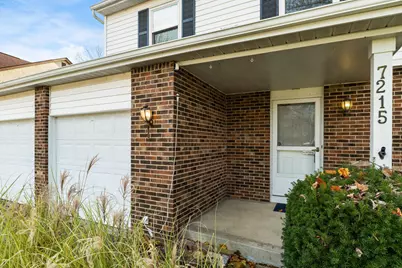 7215 Daugherty Drive, Reynoldsburg, OH 43068 - Photo 2