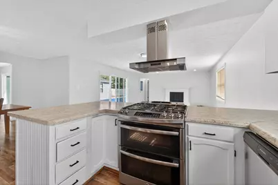 1930 Walnut Hill Park Drive, Columbus, OH 43232 - Photo 16