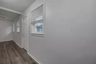 2360 Westwood Dr, Columbus, OH 43204 - Photo 14