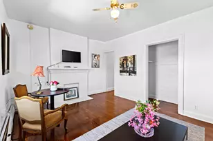854 N High St, Columbus, OH 43215 - Photo 6