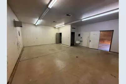 4656 Executive Drive #Garage / Office, Columbus, OH 43220 - Photo 4