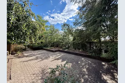 2165 Partlow Drive, Columbus, OH 43220 - Photo 44