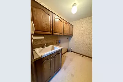 2165 Partlow Drive, Columbus, OH 43220 - Photo 18