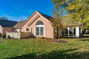 6072 Warbling Ln, Westerville, OH 43081 - Photo 4