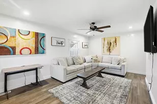 733 S Napoleon Ave, Columbus, OH 43213 - Photo 6