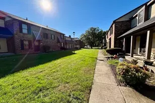 1591 Stephanie Ct, Columbus, OH 43232 - Photo 2