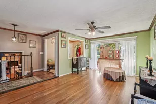 300 Dunbarton Rd, Columbus, OH 43230 - Photo 6