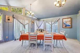 300 Dunbarton Rd, Columbus, OH 43230 - Photo 12