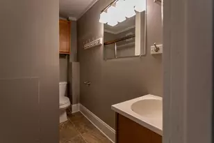 1512 Indianola Ave, Columbus, OH 43201 - Photo 8