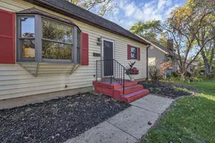 2401 Shrewsbury Rd, Upper Arlington, OH 43221 - Photo 8