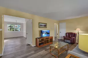 2401 Shrewsbury Rd, Upper Arlington, OH 43221 - Photo 14