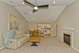 2055 Running Creek Pl, Grove City, OH 43123 - Photo 4